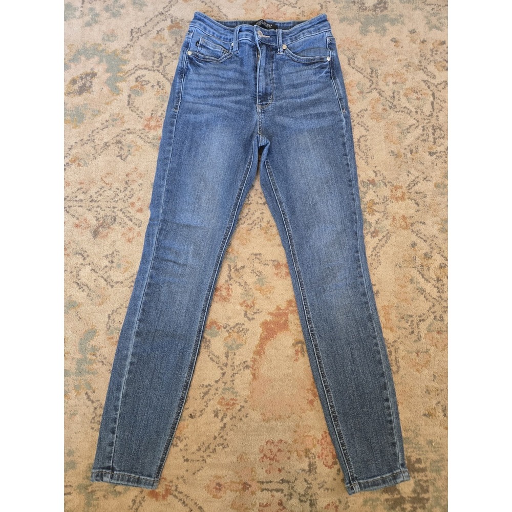 Judy Blue Womens Jeans Skinny Fit 3/26 EUC Medium Wash